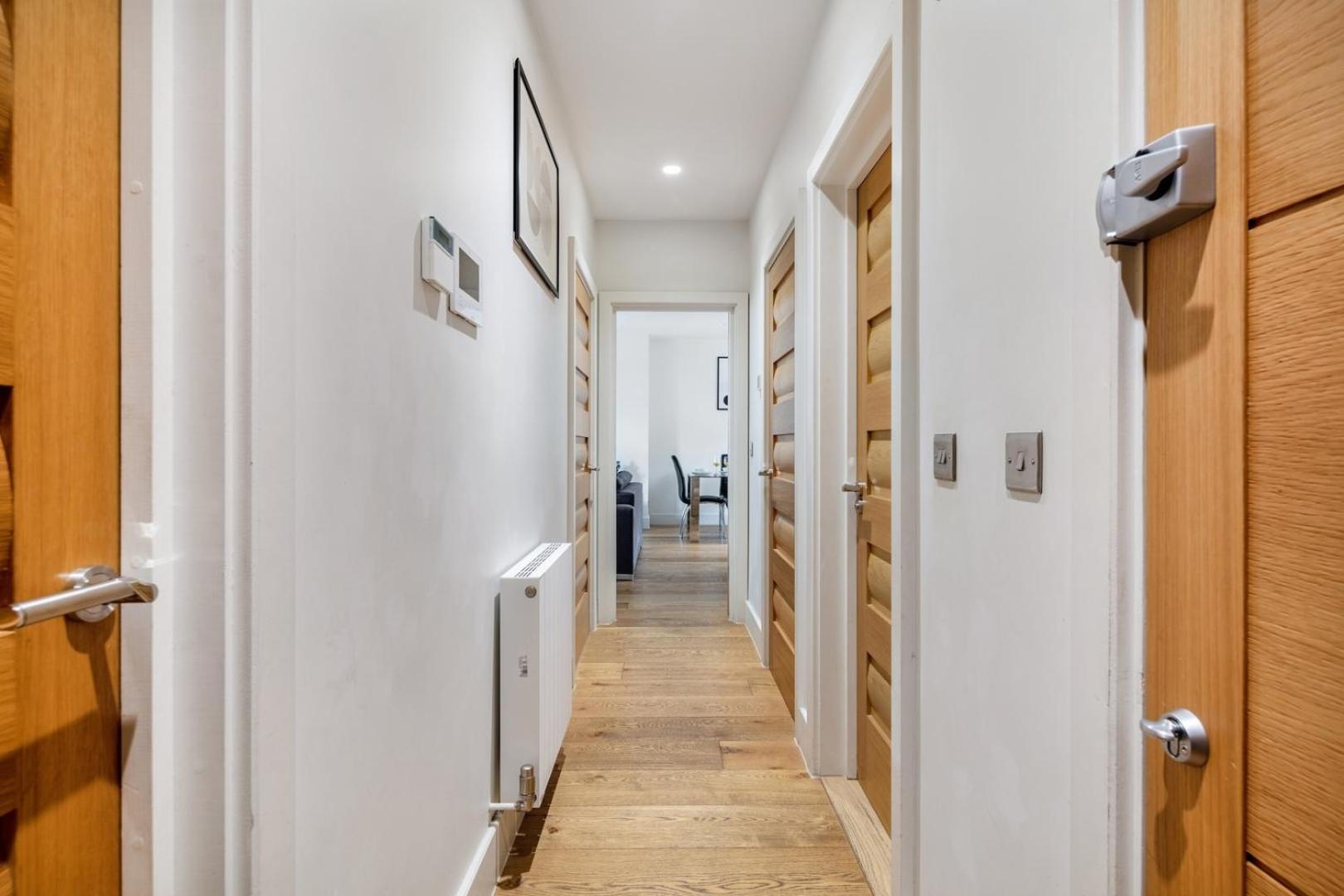 Bnbnook - Spacious 2br - Walk To Soho & Oxford Street Apartment *